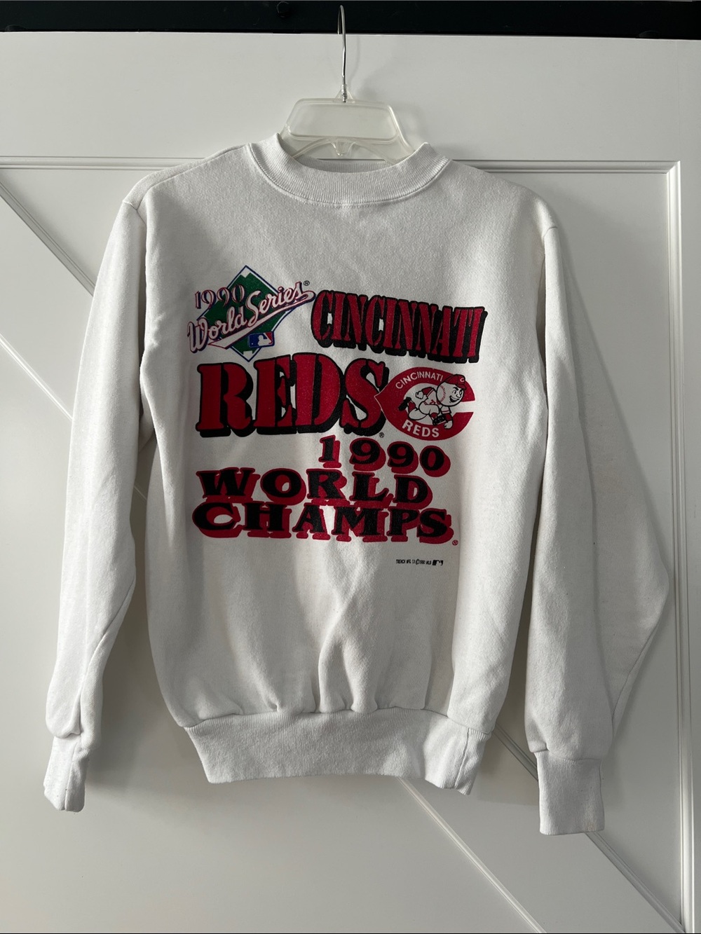 Vintage Cincinnati Reds 1990 World Champions White Crewneck Sweatshirt, S